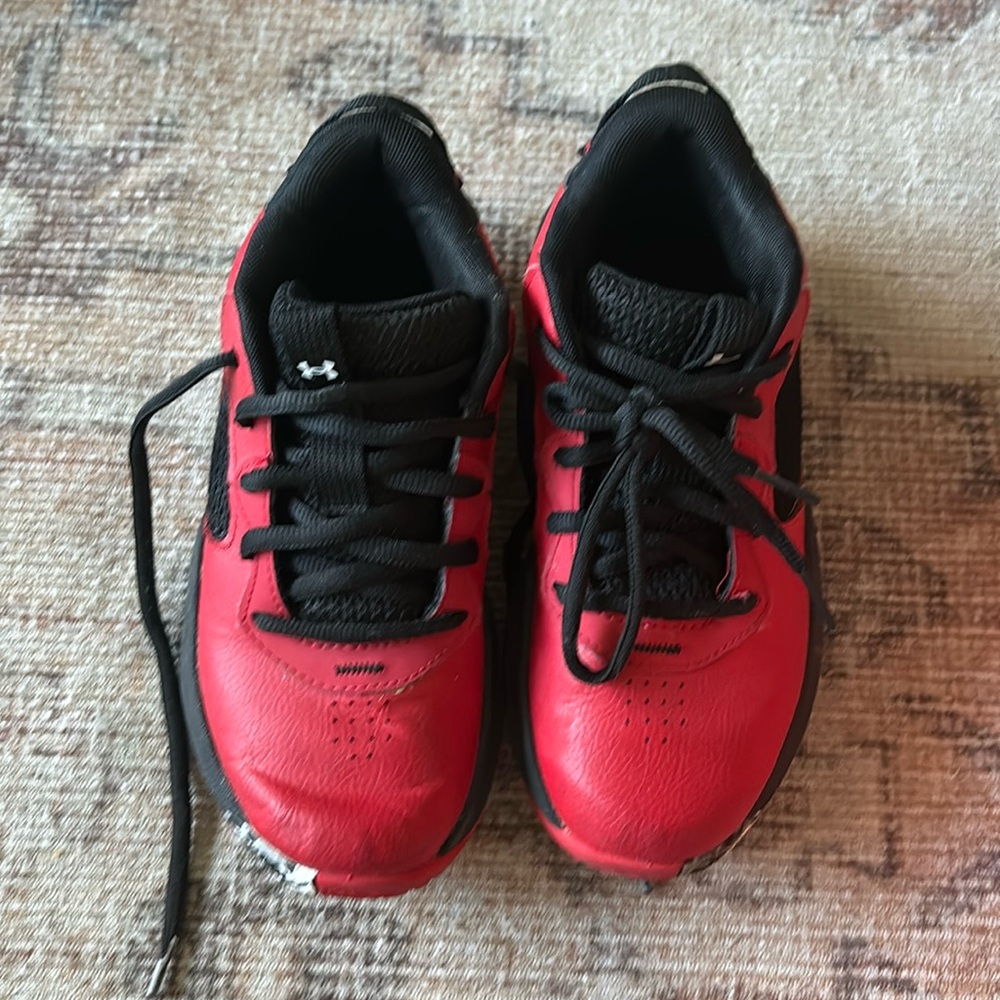 Under armor shoes